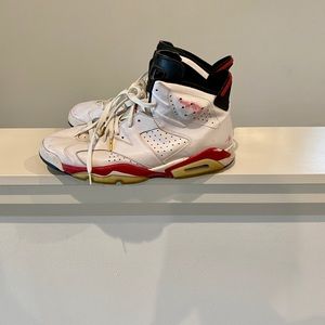 Infrared Jordan 6 2010 size 13